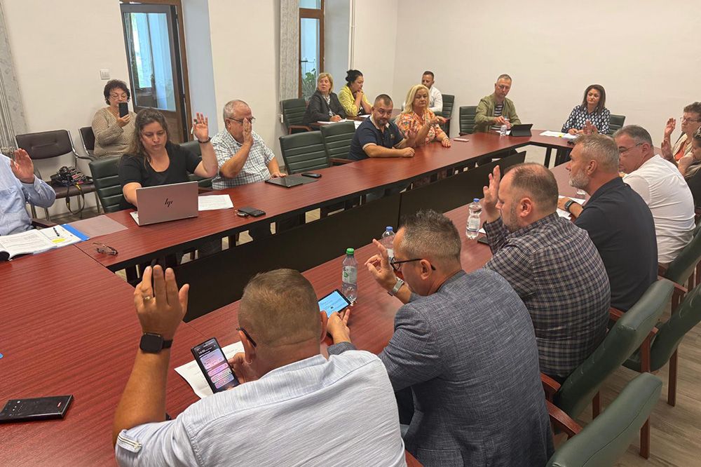 Új szabályozás Nagykárolyban: a textilhulladék is bekerül a szelektív gyűjtésbe
