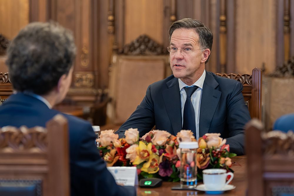 NATO-főtitkár: a külföldön állomásozó amerikai csapatok átszervezése nem egyedi