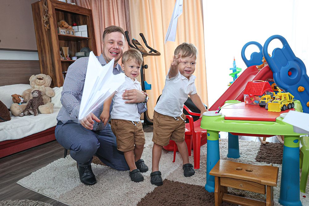Cuki versenyzők lettek Fekete Dávid ikrei
