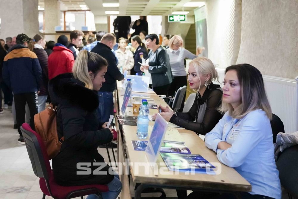Frissen diplomázottaknak szerveznek állásbörzét Szatmárnémetiben. Várják a munkáltatók jelentkezését is