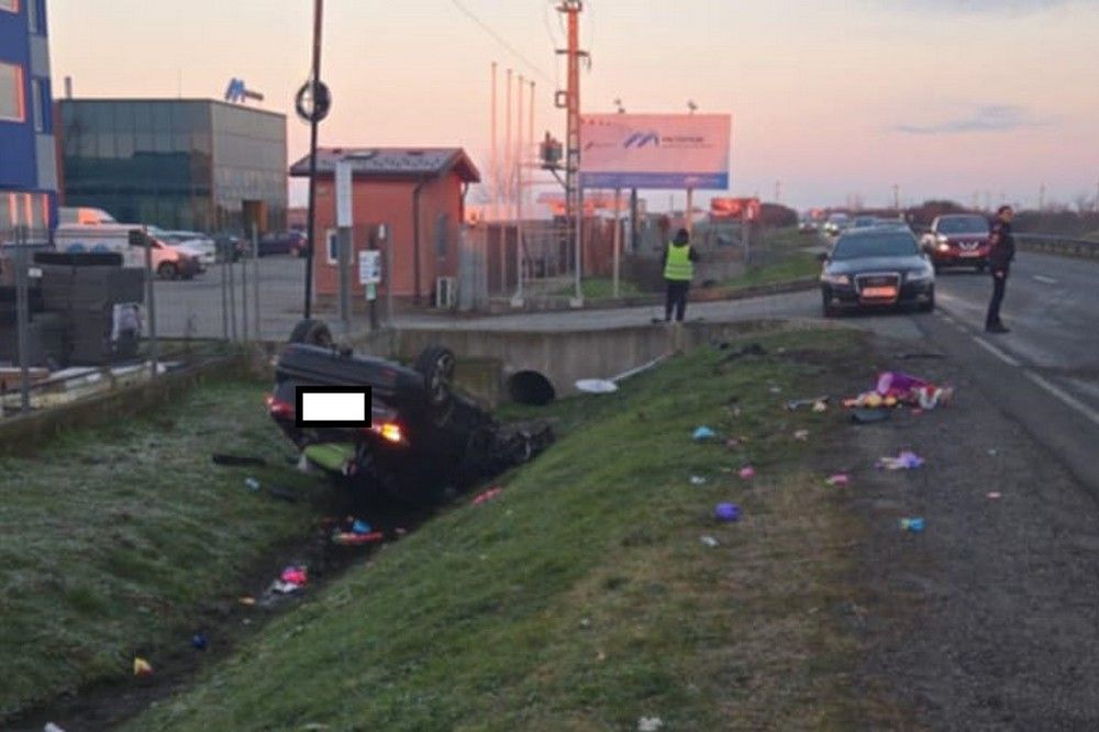 Súlyos közlekedési baleset Szatmárnémetiben: gyerekek is kórházba kerültek
