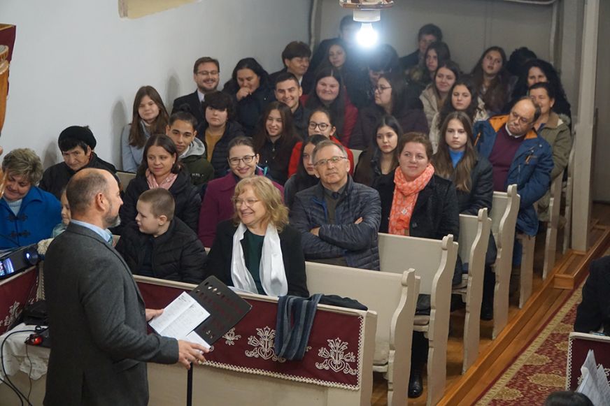 Nem kacsa, ne félj! – Adventi ifjúsági istentisztelet Egriben