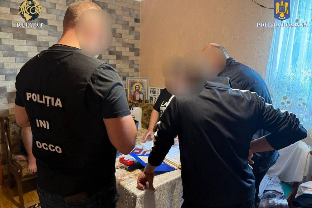 Országos razzia online csalók ellen: több mint húsz megyében csaptak le a hatóságok