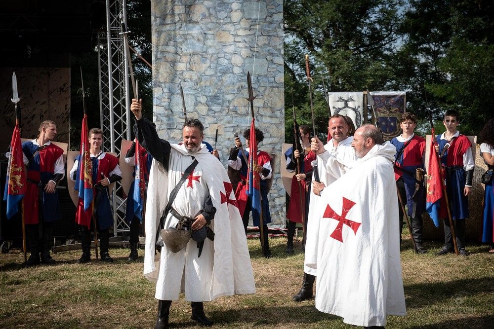 MedieArtFest megnyitja a Világok Közötti Kapukat - középkori fesztivál Erdődön