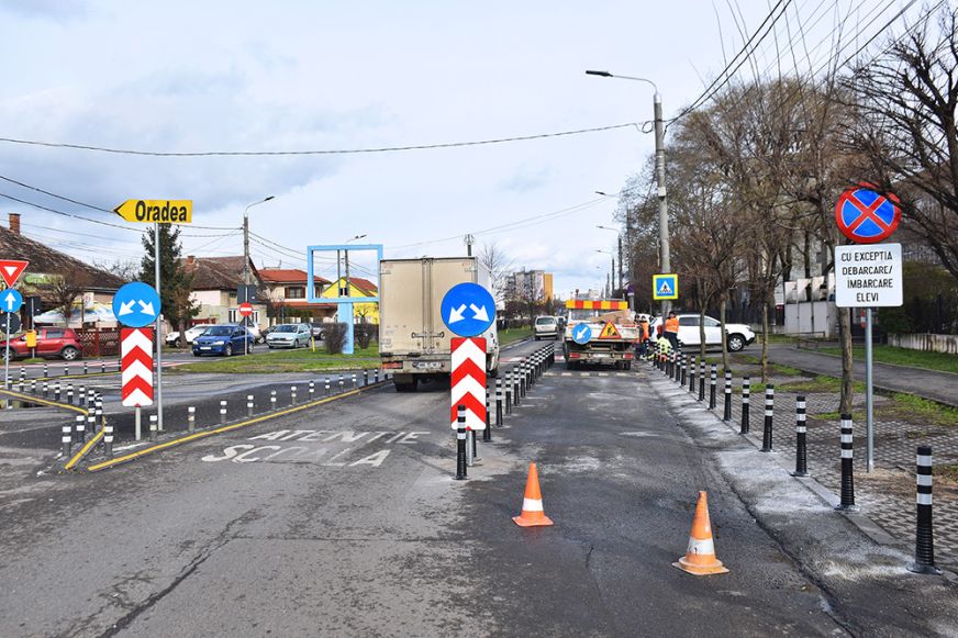 Kiss&Ride sávot tesztelnek Szatmárnémetiben