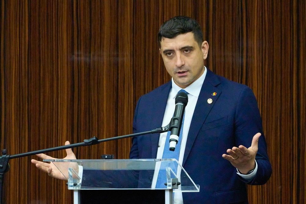 Iktatta az alkotmánybíróság George Simion beadványát, amelyben az elnökválasztás eredményének érvénytelenítését kéri