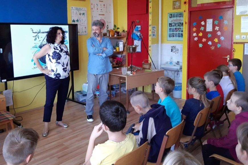  Író-olvasó-rajzoló találkozó a megyei könyvtárban