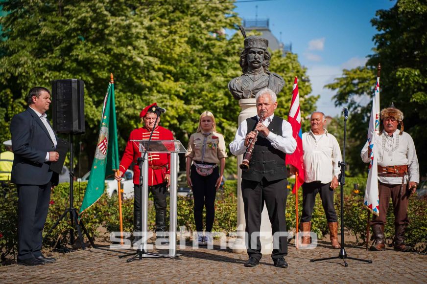 Rákóczi-megemlékezés: főhajtással és koszorúzással tisztelegtek Szatmárnémetiben