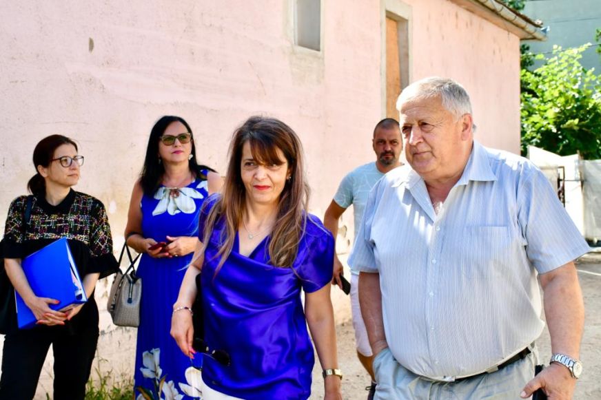 Megyei Tanács: Jövő évtől kezdődően egy Szatmár megyei árva gyermek sem fog nevelőintézetekben felnőni!