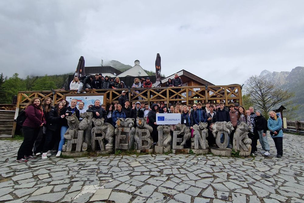 Nemzetközi Erasmus+ találkozón jártak a Hám János Líceum diákjai Szlovákiában - Képgaléria