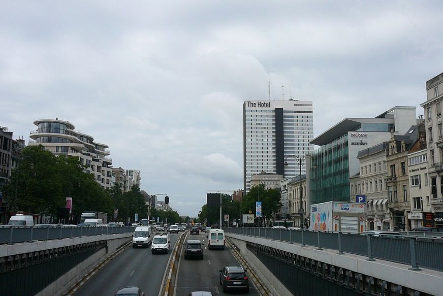 Lövöldözés tört ki Brüsszel belvárosában, négyen megsebesültek