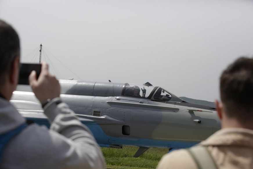 Románia kivonta a szolgálatból MiG-21 Lancer vadászrepülőgépeit