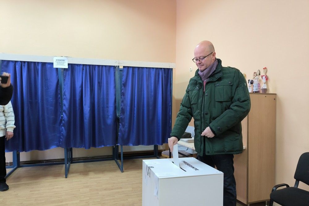 A Szatmár megyei politikusok is leadták szavazatukat - VIDEÓ