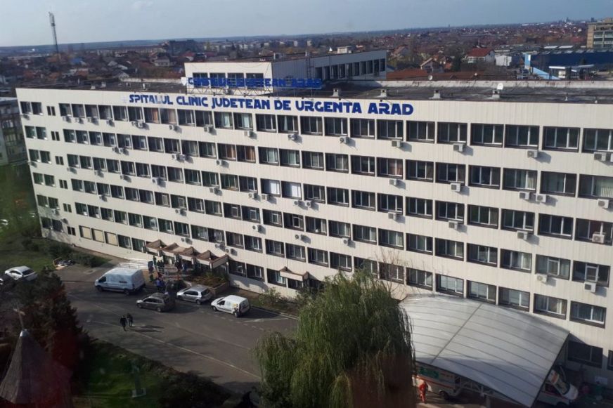 Arad: meghalt egy 25 éves kismama és újszülöttje a kórházban