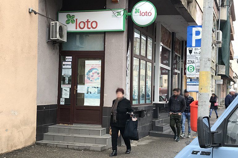 Gazdára talált minden idők legnagyobb lottónyereménye, de egy szatmári játékos is szép summát ikszelt össze