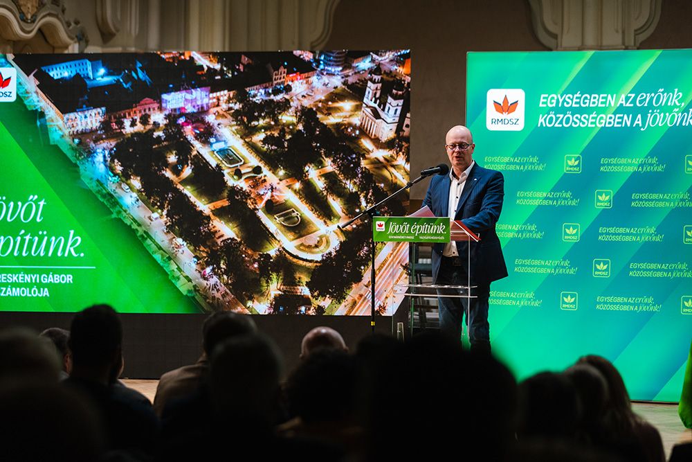 Újabb négy évre szavaztak bizalmat Kereskényi Gábornak