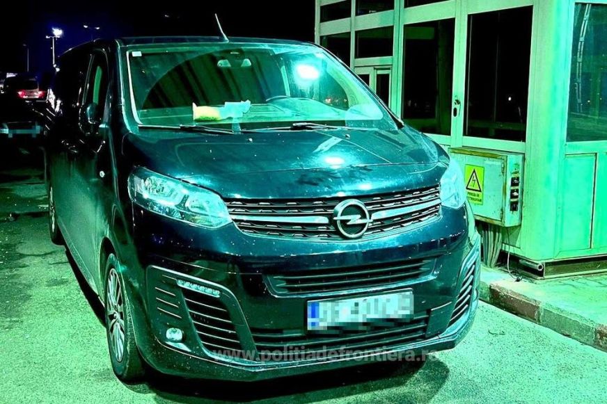 Horvát hatóságok által körözött nagy értékű autó akadt fenn a petei határon