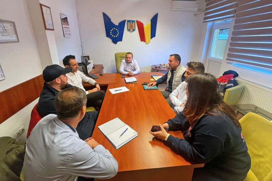 Éjszakai őrjáratra indultak, hogy a hajléktalanoknak segítsenek