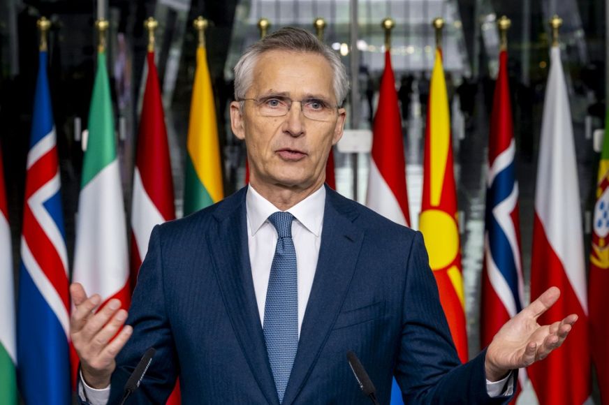 NATO-főtitkár: A NATO-nak nincsenek arra vonatkozó tervei, hogy csapatokat küldjön Ukrajnába