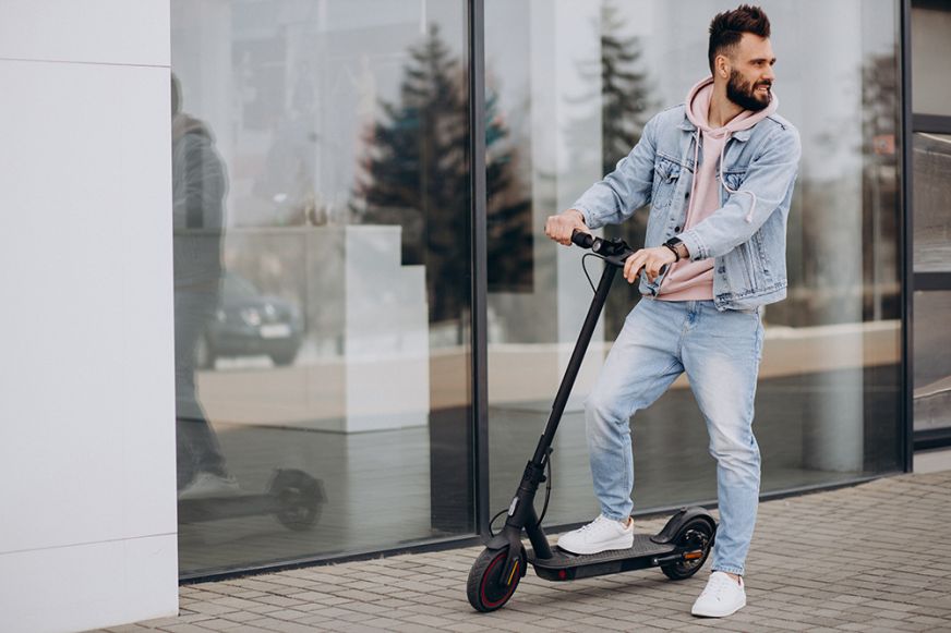 Az Európai Közlekedésbiztonsági Tanács egységes szabályokat javasol az elektromos rollerekre