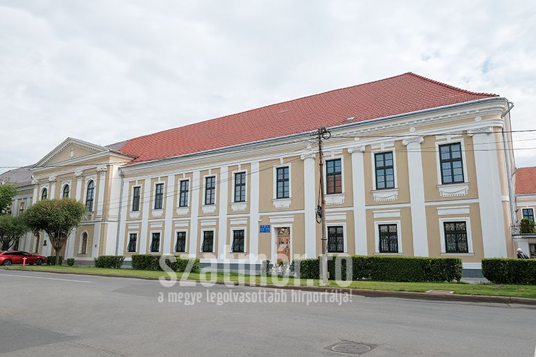 Kittytől búcsúzik a Hám János Római Katolikus Teológiai Líceum közössége