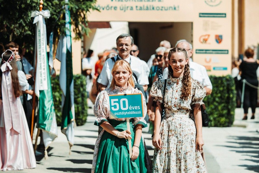 A találkozás öröméért. Pénteken startol a 32. Véndiáktalálkozó. TELJES PROGRAM