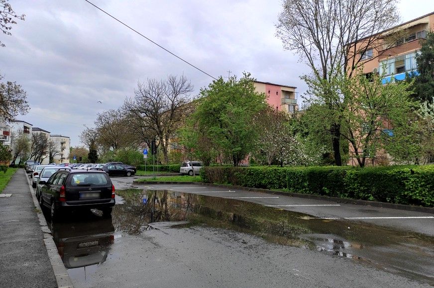 Záporokra, zivatarokra figyelmeztetnek a meteorológusok