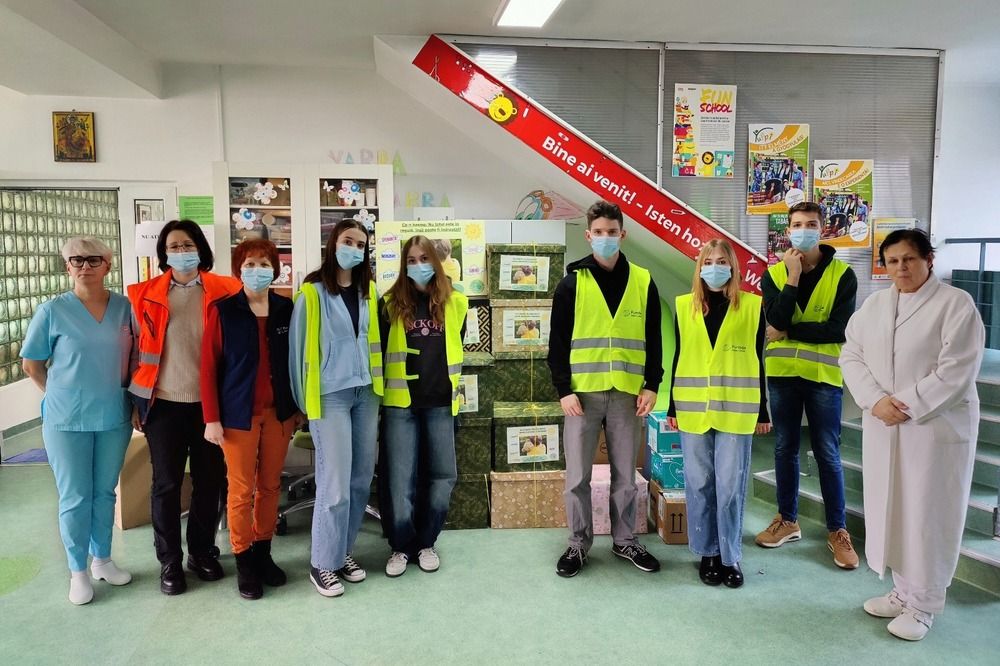 Nincs minden rendben, de sok mindent rendbe lehet hozni! Célba értek az ajándékok