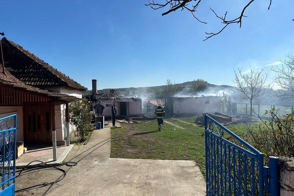 Kiégett egy nyári konyha Felsőszoporon. Már azt is tudni, mi volt a tűz oka!