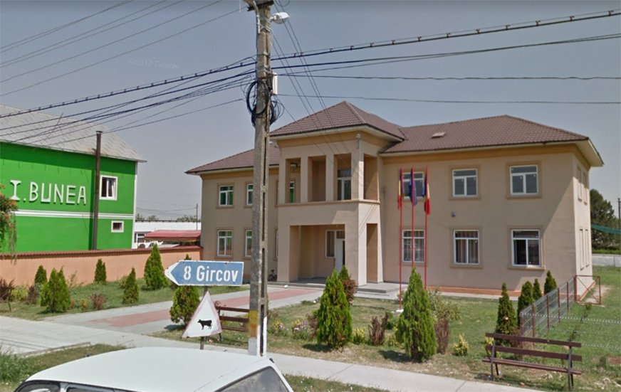 Alaposan megleckéztette a szemetelő doktornőt a polgármester