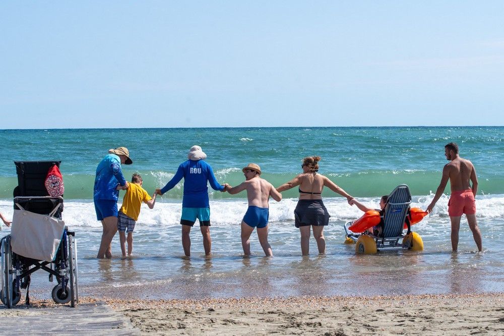 A szatmári Caiac SMile-nak köszönhetően egyre több az akadálymentes strand
