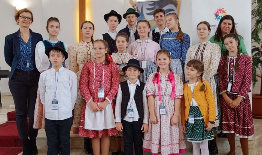 Első helyezést és számos dicséretet, különdíjat hozott el a szatmári csapat a Kriza János országos versenyről