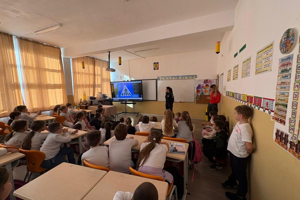 A gyerekek biztonsága nem játék: folytatódik a rendőrség oktatási kampánya