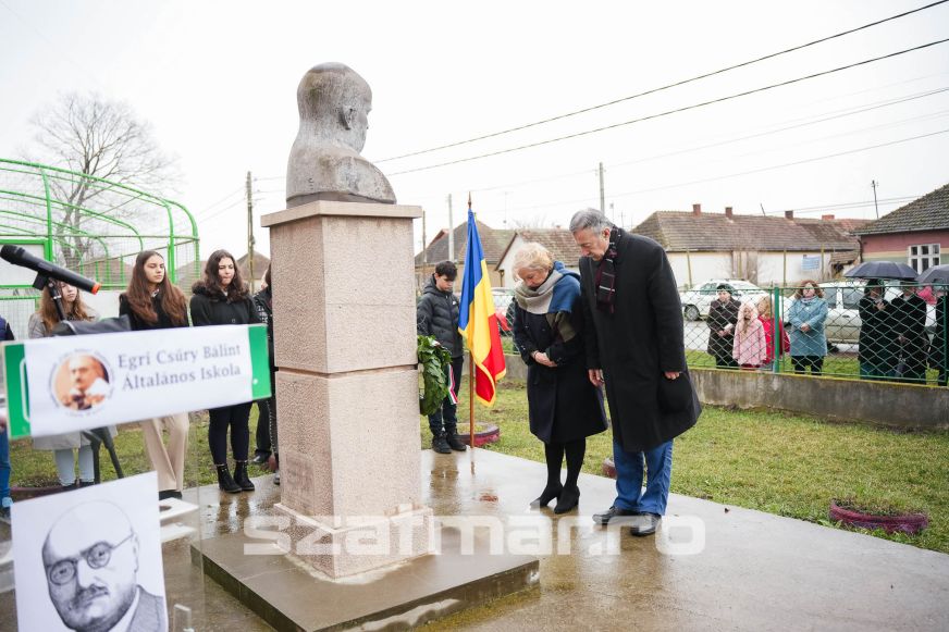 Meghalt bár, de nem távozott - Csűry Bálintra emlékeztek vasárnap Egriben - Képgaléria
