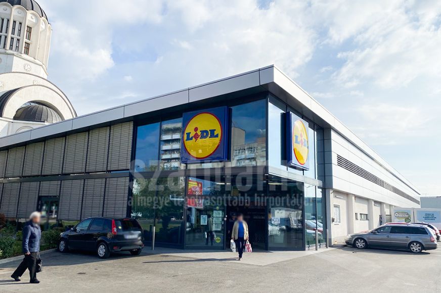 Rövidül a Lidl üzletek nyitvatartása, hogy spóroljanak az áramszámlán