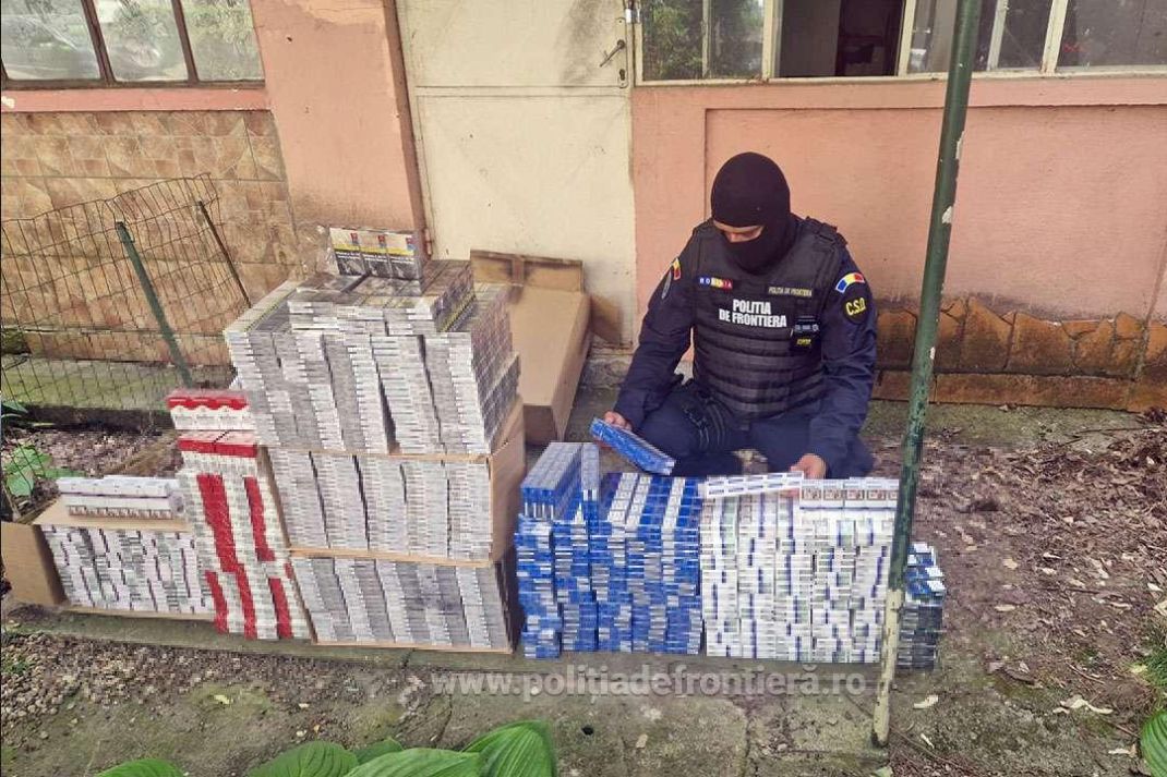 Házkutatások Szatmáron és környékén: több ezer csomag csempészcigarettát foglaltak le a határrendészek