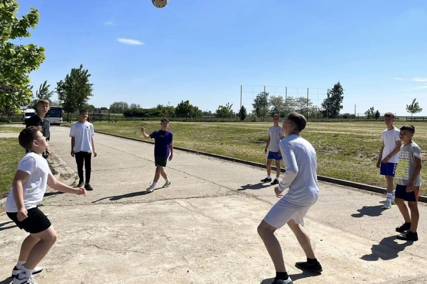 Egyházmegyei Sportnap Mezőpetriben