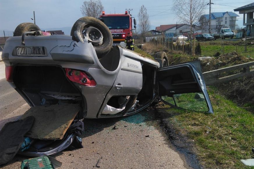 Csodával határos módon, szinte sértetlenül megúszták a balesetet