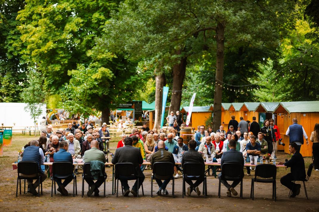 A szatmári beruházásokat is visszavetik a megszorítások. RMDSZ-es kerekasztal a Partiumi Magyar Napokon