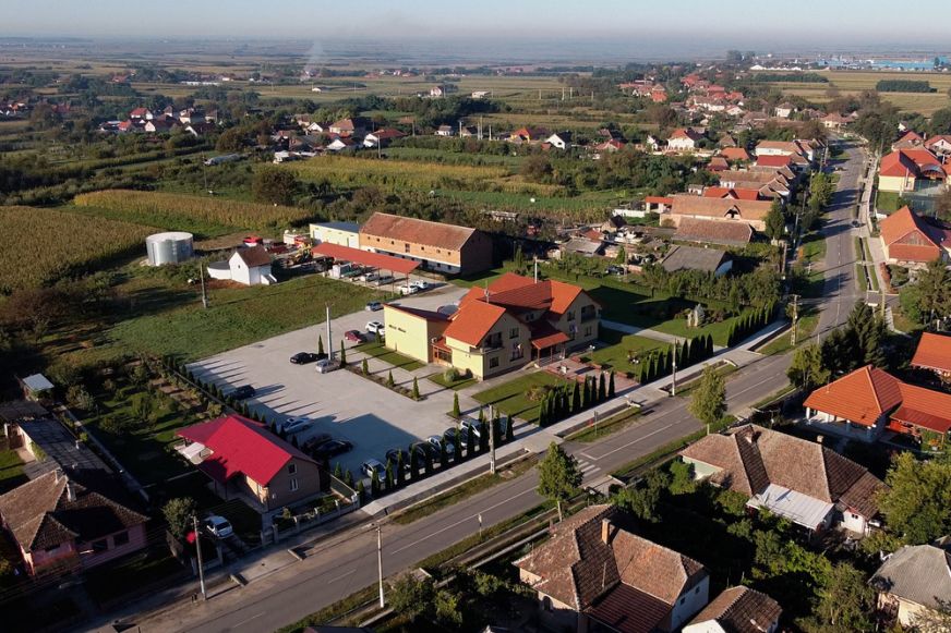 Idén megépülhet a sportcsarnok és minden utca le lesz aszfaltozva Vetésen és Óváriban