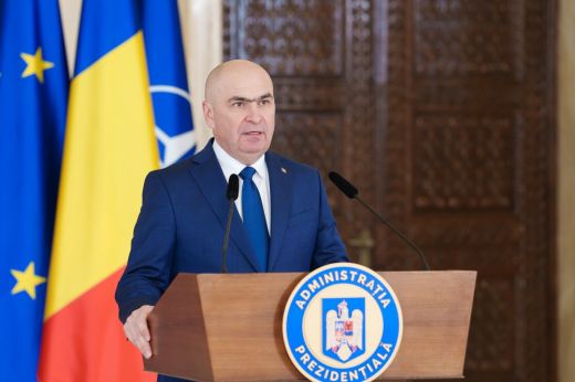 A bukaresti vezetők a demokrácia és szövetségeseik iránti elkötelezettségüket hangoztatják az amerikai alelnök bírálatára reagálva