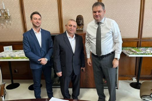 Bukarestben egyeztetett Lázári község polgármestere