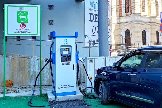 Egy év alatt megháromszorozódott a villanyautók száma Szatmár megyében