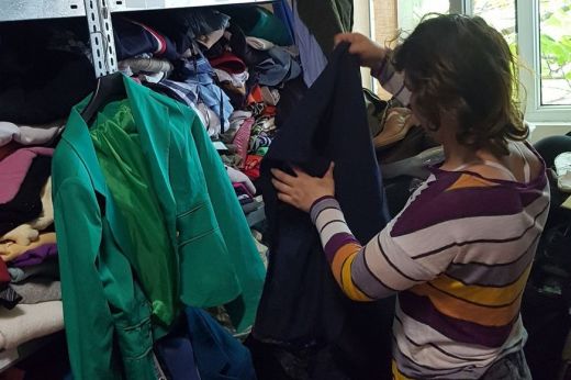 Felhívás: nyári ruhadarabokra volna szüksége a hajléktalanszállónak