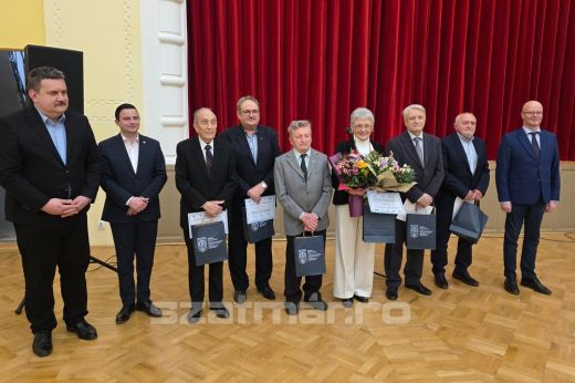 Példát mutatnak életükkel: kiválósági oklevéllel tüntettek ki hat közismert kiemelkedő személyiséget - KÉPGALÉRIA, VIDEÓ