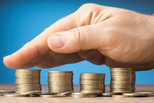 A pénzügyminisztérium közzétette az idei költségvetés tervezetét: 2,5 százalékos a gazdasági növekedés, 7,04 százalékos a deficit