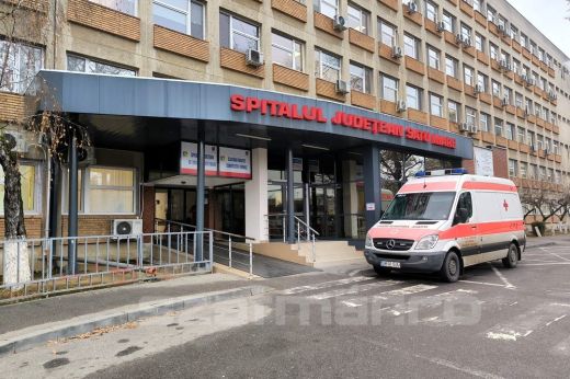 Feloldották a korlátozásokat, új látogatási rend lép életbe a megyei kórházban