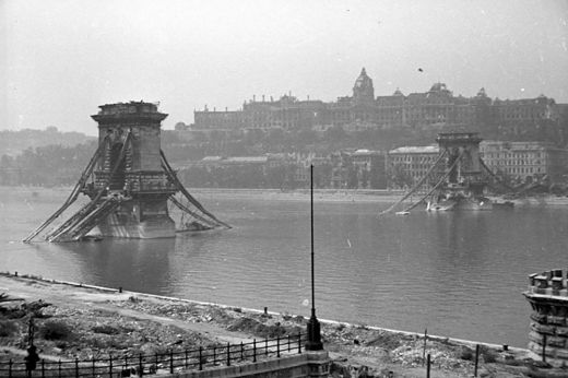 Történelmi előadás Budapest ostromának 80. évfordulója alkalmából Szatmárnémetiben