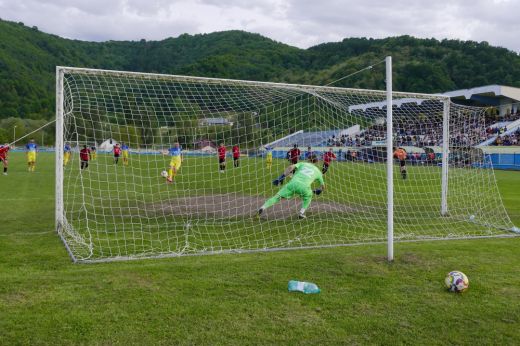 Megdolgoztak az Olimpia VSK legényei a máramarosszigeti pontért