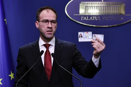 Könnyített eljárással lehet majd igényelni az elektronikus személyazonosító igazolványt